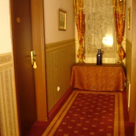 Gosciniec Morawski - Pensionat 3*